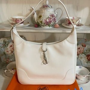 Hermes Fjord Trim Bago